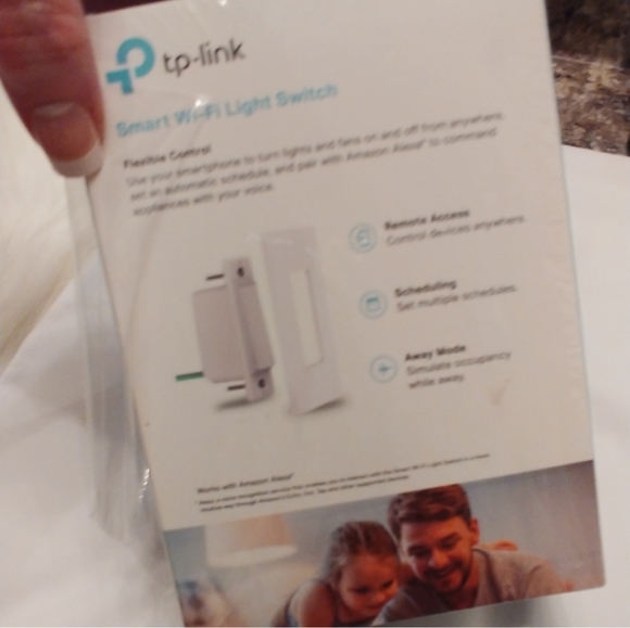 SMART LIGHT SWITCH - KASA HS200 BY TP-LINK - Picture 3 of 10